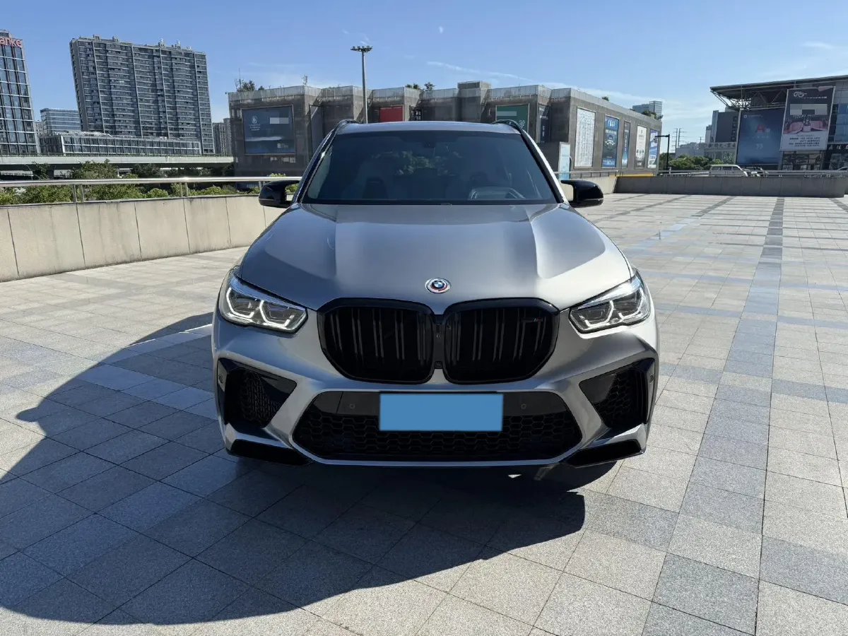 2022 BMW X5 M 4.4T 600HP V8 8AT,autocango,china used car exporter,china ev exporter,chinese used car exporter,chinese used ev exporter