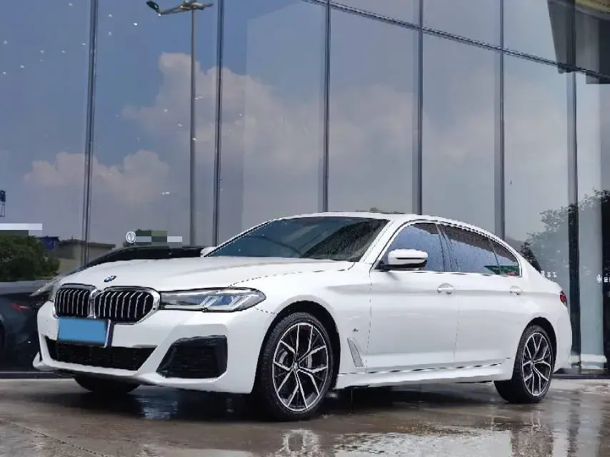 2021 BMW 5 Series 2.0T 252HP L4 8AT