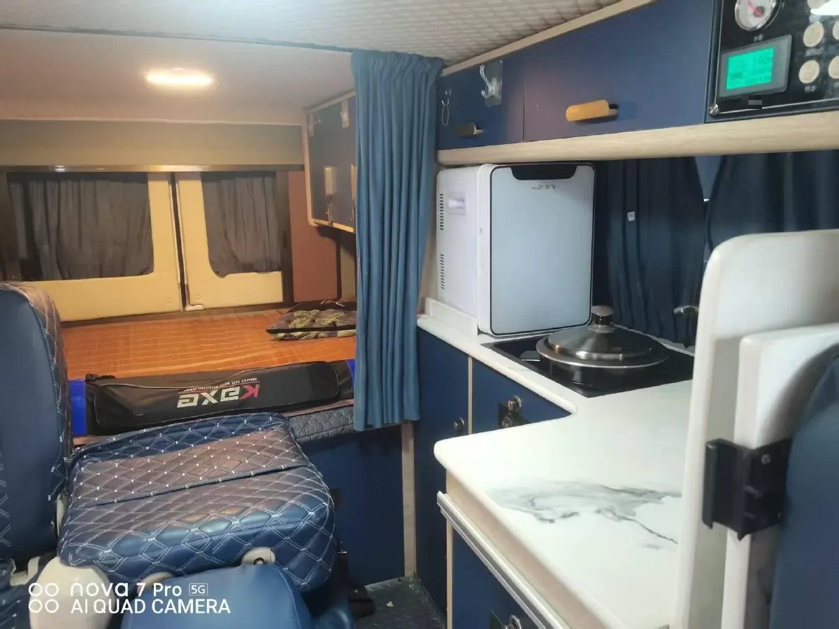 2022 MAXUS V80 RV 2.0T 139HP L4 6AMT,autocango,china used car exporter,china ev exporter,chinese used car exporter,chinese used ev exporter