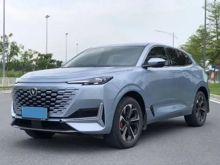 2022 ChangAn UNI-K iDD 1.5T 170HP L4 6TCT PHEV 30.74KWH