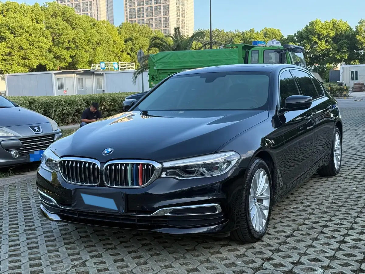 2020 BMW 5 Series 2.0T 252HP L4 8AT
