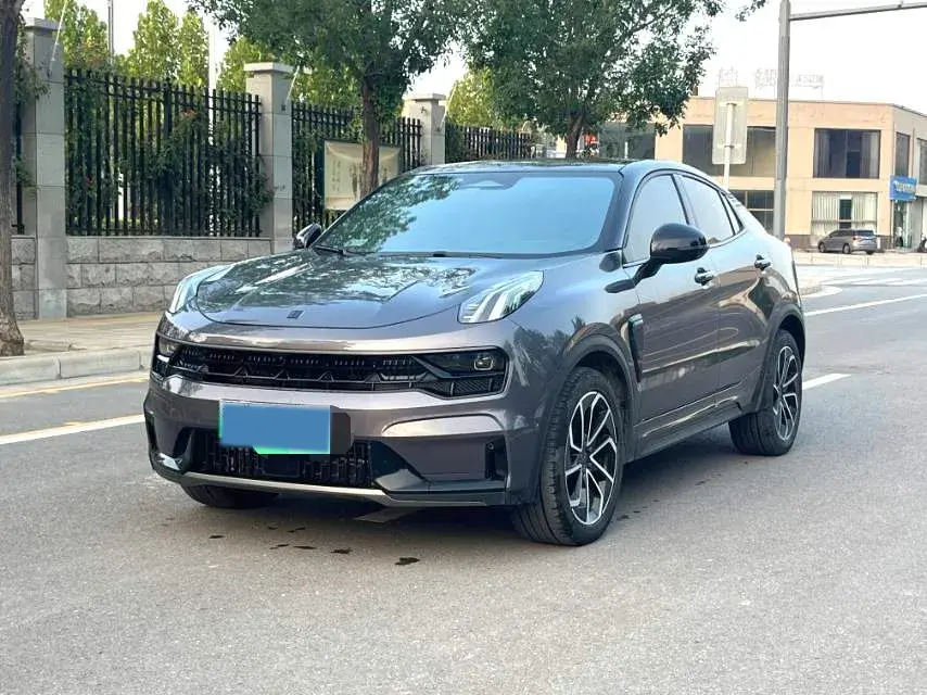 2021 LYNK&CO 05 EM-P 1.5T 180HP L3 7DCT PHEV 17.7KWH