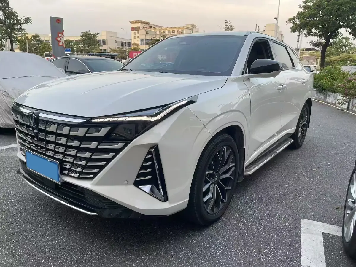 2025 ChangAn UNI-Z 1.5T 188HP L4 7DCT