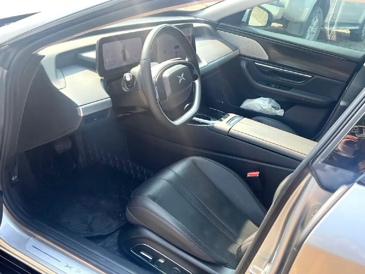 2022 Xpeng P7 BEV 60.2KWH,autocango,china used car exporter,china ev exporter,chinese used car exporter,chinese used ev exporter