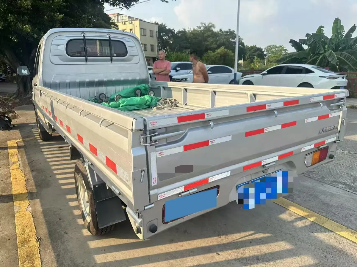 2023 WuLing RongGuang New Truck EV BEV 56.6KWH,autocango,china used car exporter,china ev exporter,chinese used car exporter,chinese used ev exporter