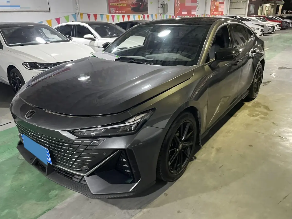 2022 ChangAn UNI-V 1.5T 188HP L4 7DCT