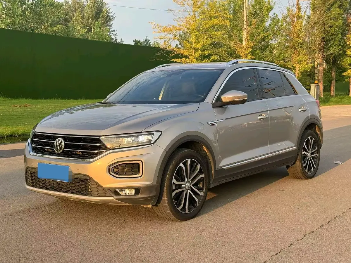 2018 Volkswagen T-Roc 1.4T 150HP L4 7DCT