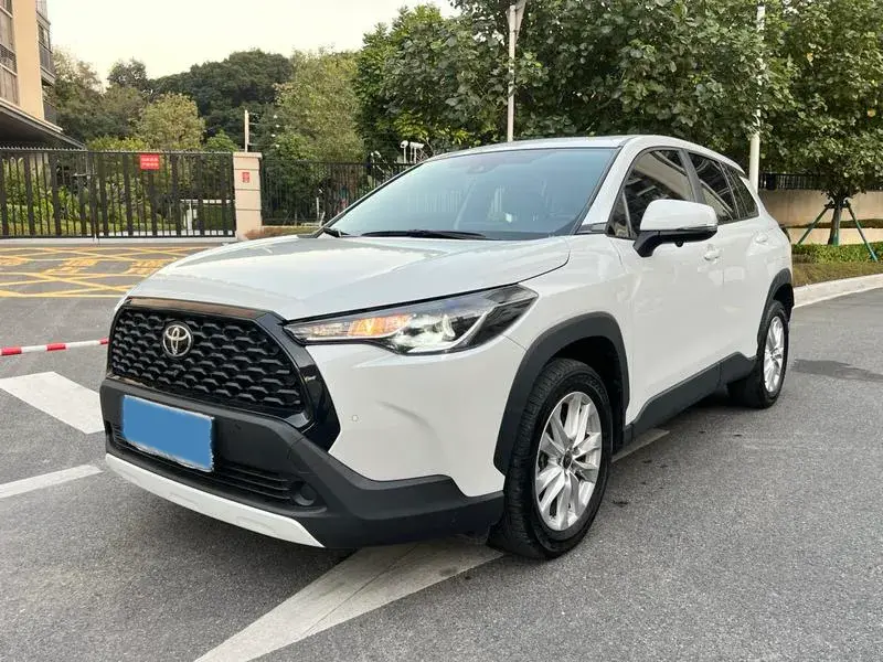 2024 Toyota Corolla Cross 2.0L 152HP L4 E-CVT Hybrid