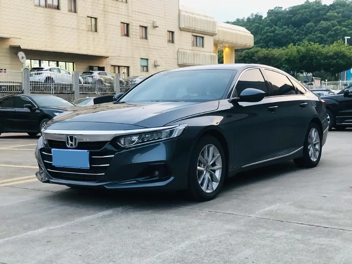 2022 Honda Accord 1.5T 194HP L4 CVT