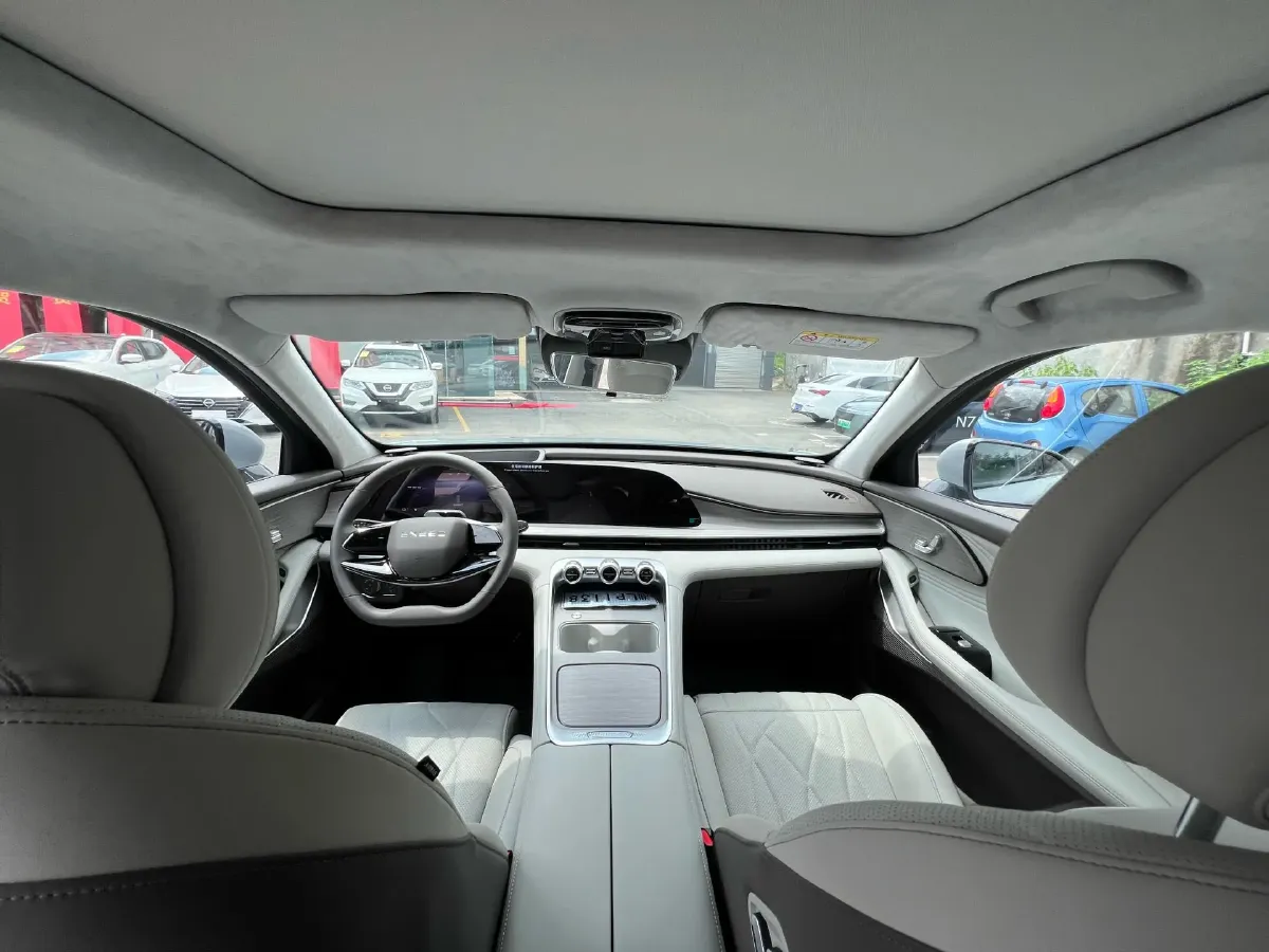 2025 Exceed RX C-DM 1.5T 156HP L4 3DHT PHEV 34.46KWH,autocango,china used car exporter,china ev exporter,chinese used car exporter,chinese used ev exporter