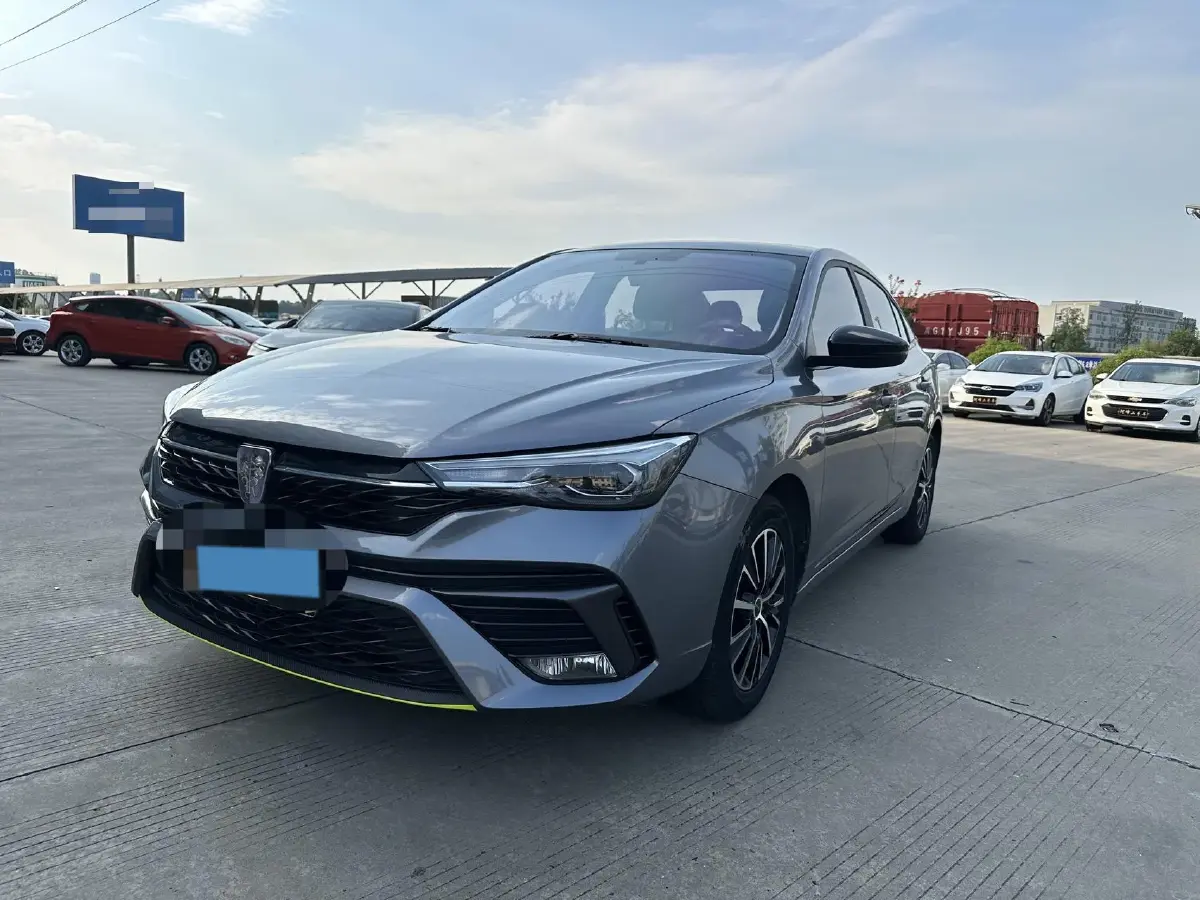 2021 Roewe i5 1.5L 120HP L4 CVT