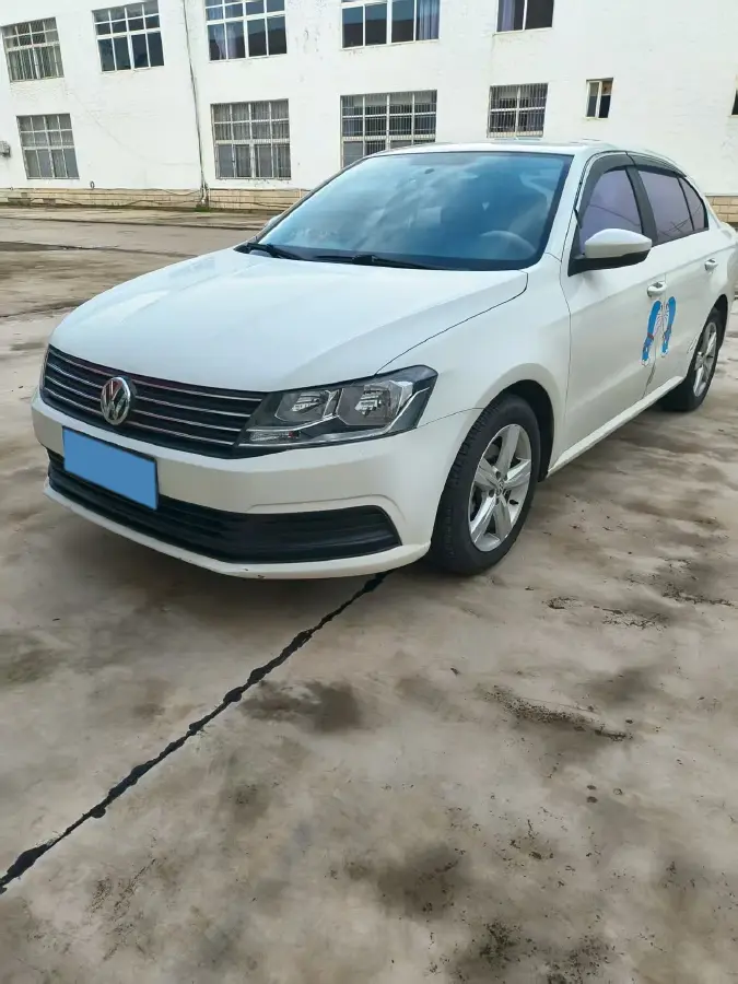 2017 Volkswagen Lavida 1.6L 110HP L4 6AT