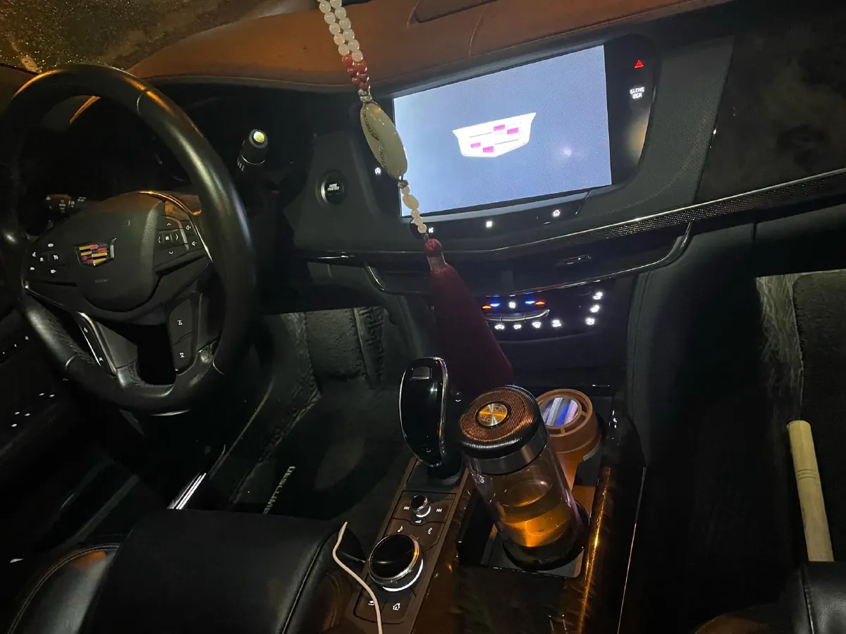 2021 Cadillac CT6 2.0T 237HP L4 10AT,autocango,china used car exporter,china ev exporter,chinese used car exporter,chinese used ev exporter