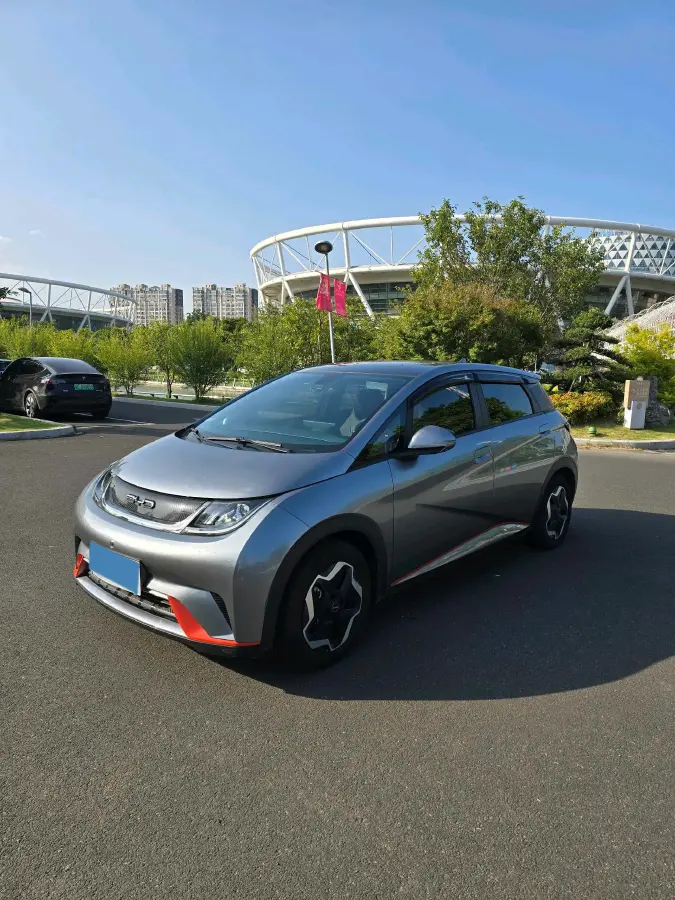 2023 BYD Dolphin BEV 44.928KWH