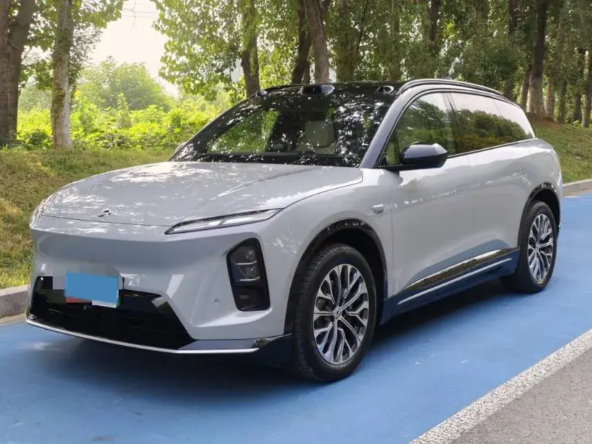 2025 NIO ES6 BEV