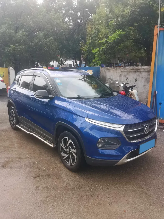 2017 BaoJun 510 1.5L 112HP L4 6MT,autocango,china used car exporter,china ev exporter,chinese used car exporter,chinese used ev exporter