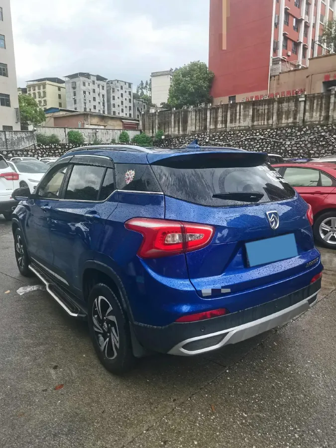 2017 BaoJun 510 1.5L 112HP L4 6MT,autocango,china used car exporter,china ev exporter,chinese used car exporter,chinese used ev exporter
