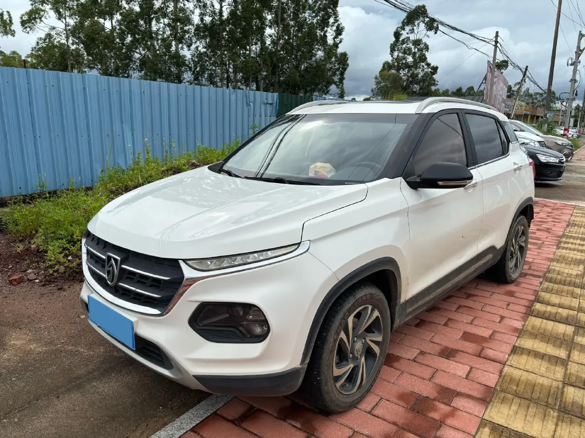 2017 BaoJun 510 1.5L 112HP L4 6MT