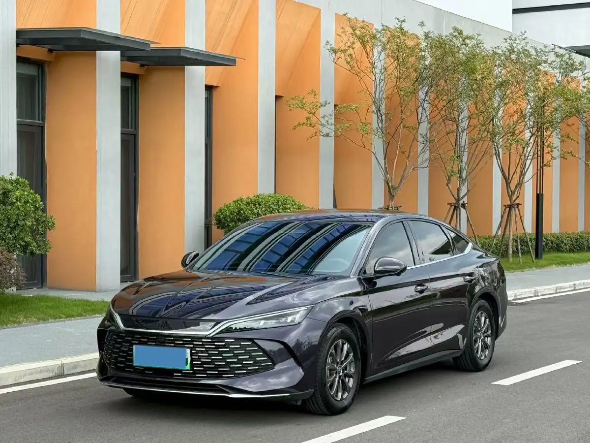 2025 BYD QinL 1.5L 101HP L4 E-CVT PHEV 10.08KWH