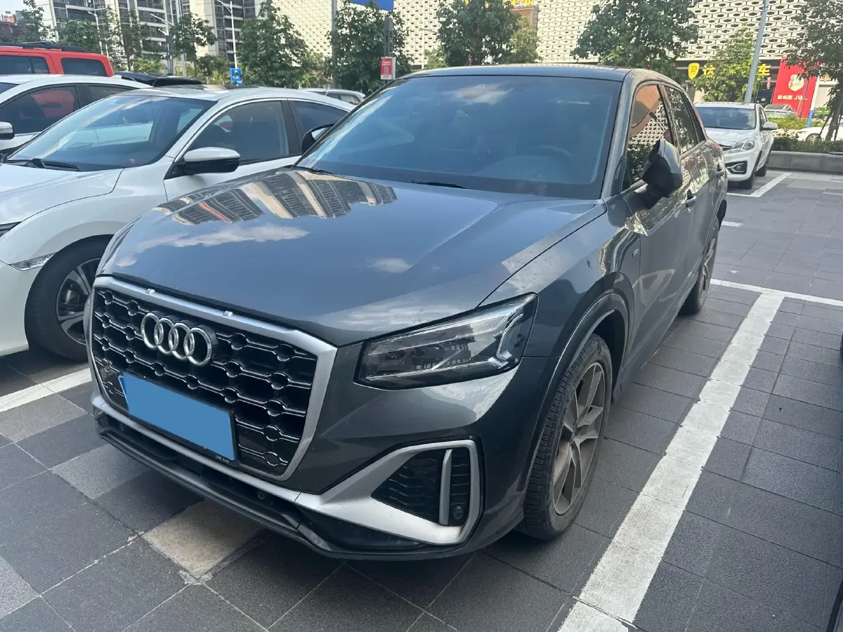 2022 Audi Q2L 1.4T 150HP L4 7DCT