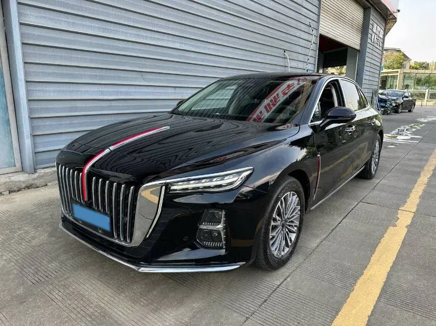 2023 HongQi H5 2.0T 224HP L4 8AT