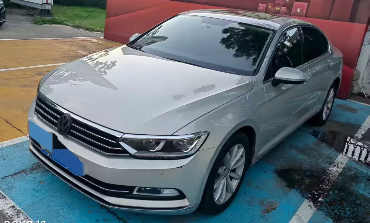 2019 Volkswagen Magotan 2.0T 186HP L4 7DCT