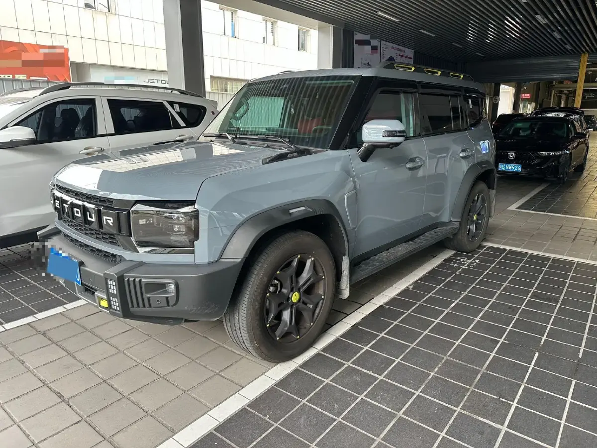 2023 Jetour Traveller 2.0T 254HP L4 7DCT