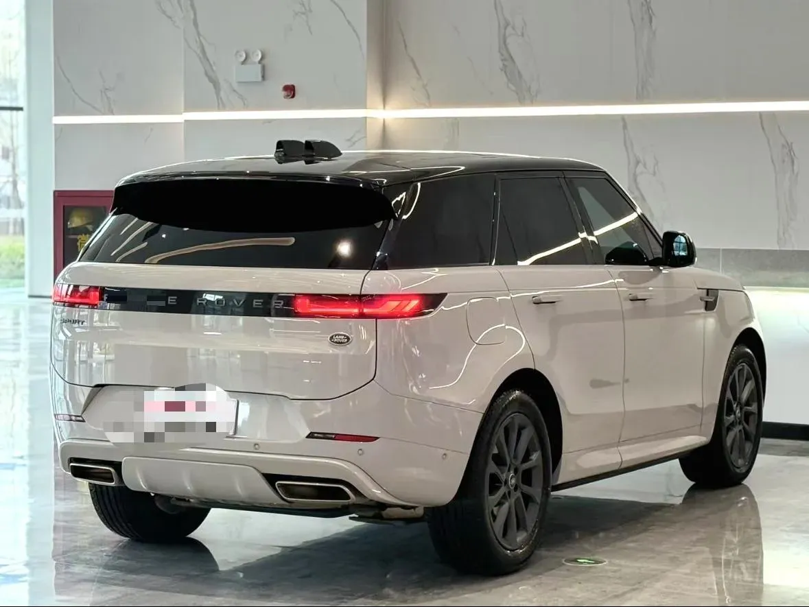 2023 Land Rover Range Rover Sport 3.0T 400HP L6 8AT,autocango,china used car exporter,china ev exporter,chinese used car exporter,chinese used ev exporter