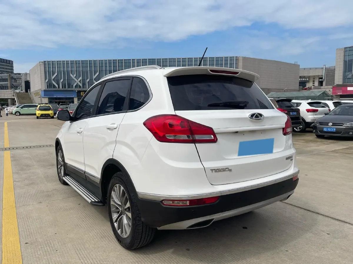 2017 Chery Tiggo 5 1.5T 152HP L4 5MT,autocango,china used car exporter,china ev exporter,chinese used car exporter,chinese used ev exporter