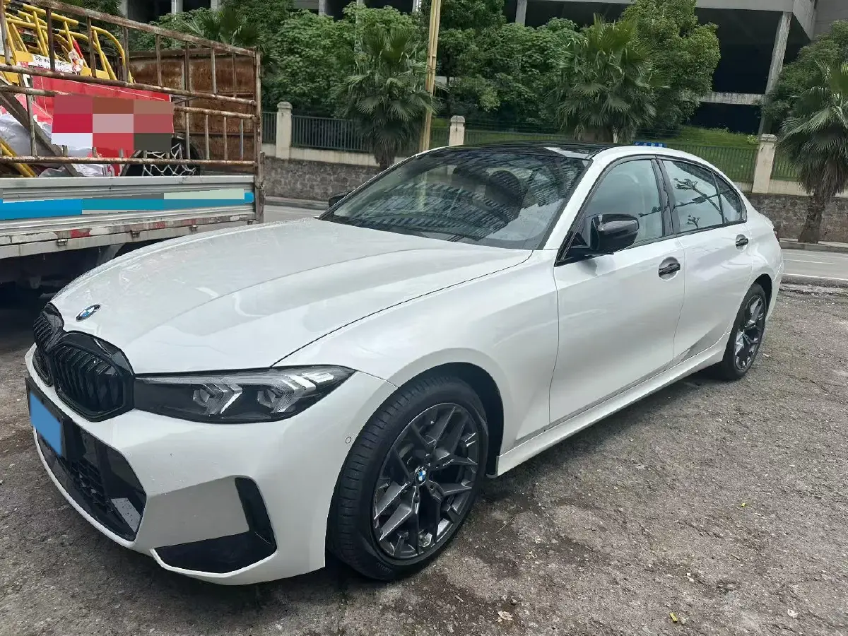 2025 BMW 3 Series 2.0T 245HP L4 8AT