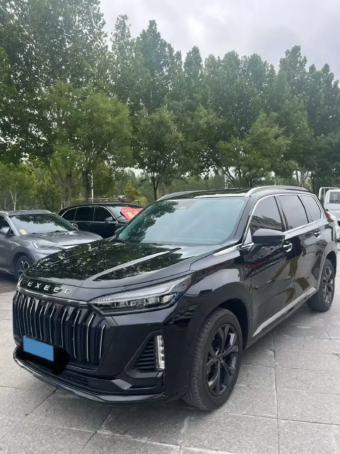 2024 Exceed VX 2.0T 261HP L4 8AT