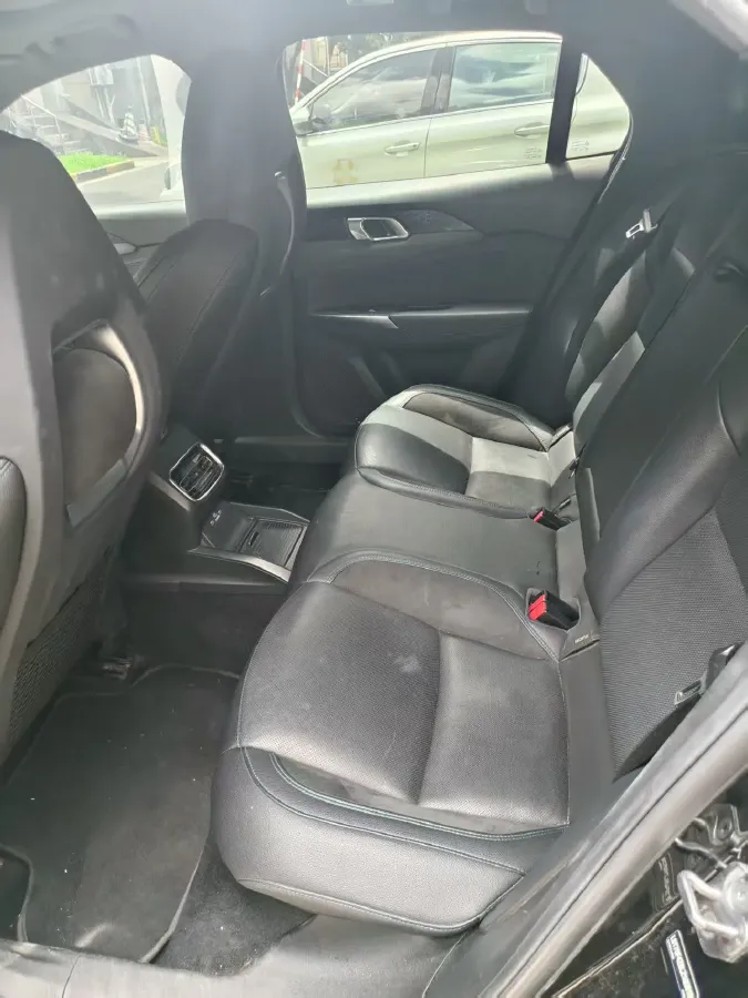 2021 LYNK&CO 03 New Energy 1.5T 180HP L3 7DCT PHEV 9.4KWH,autocango,china used car exporter,china ev exporter,chinese used car exporter,chinese used ev exporter