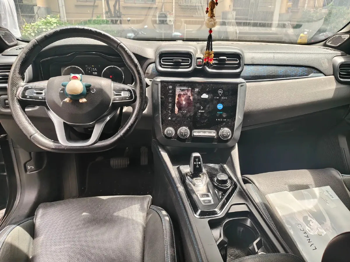 2021 LYNK&CO 03 New Energy 1.5T 180HP L3 7DCT PHEV 9.4KWH,autocango,china used car exporter,china ev exporter,chinese used car exporter,chinese used ev exporter