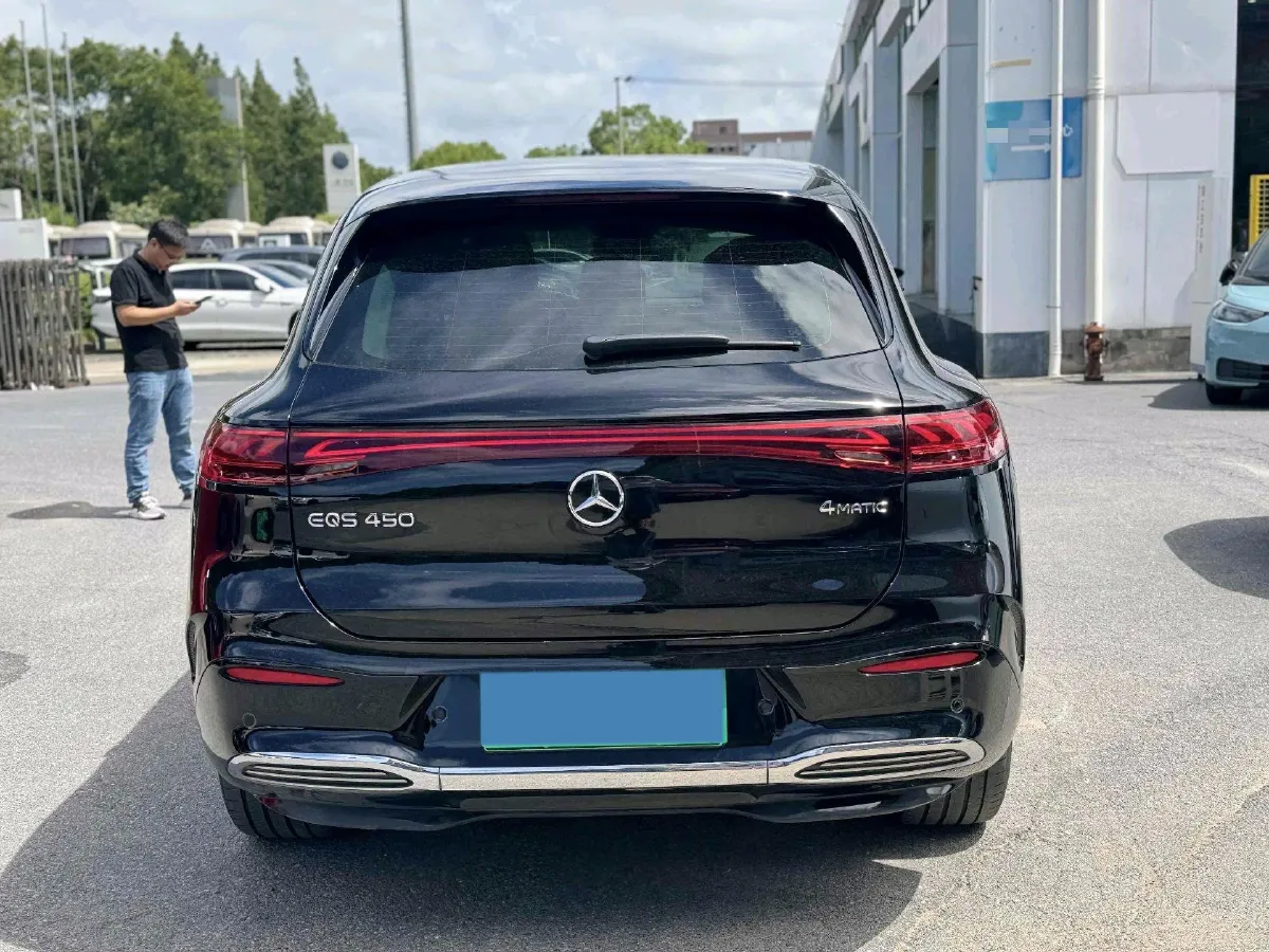 2023 Mercedes-Benz EQS SUV BEV 111.8KWH,autocango,china used car exporter,china ev exporter,chinese used car exporter,chinese used ev exporter