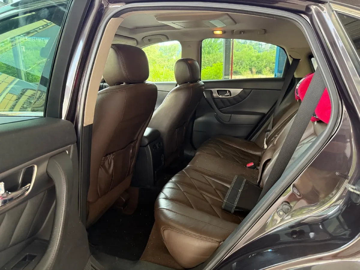 2009 Infiniti FX 3.5L 307HP V6 7AT,autocango,china used car exporter,china ev exporter,chinese used car exporter,chinese used ev exporter