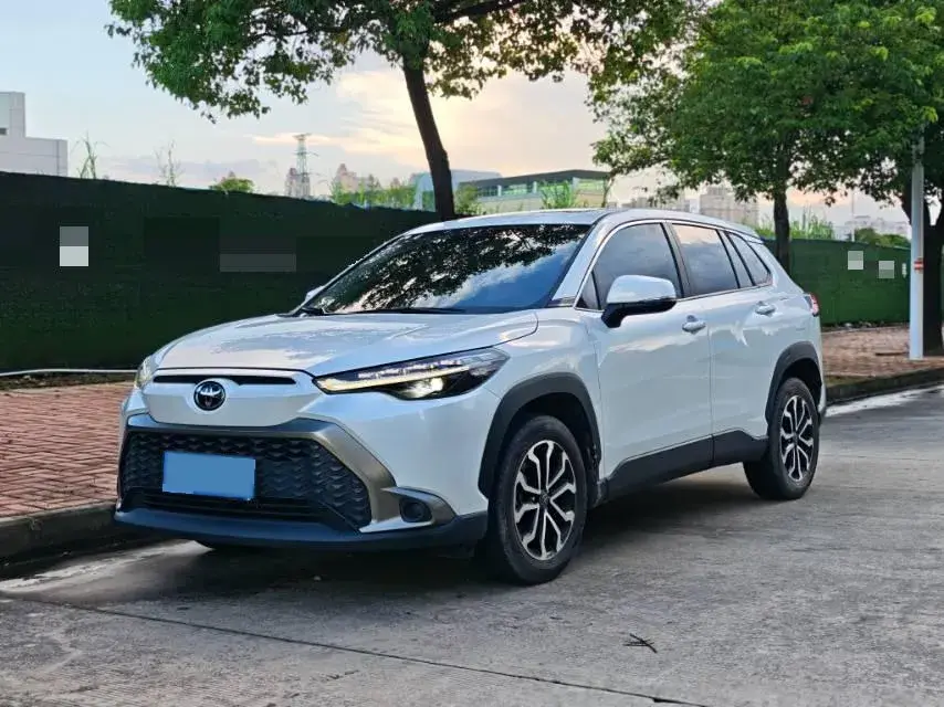 2023 Toyota Frontlander 2.0L 171HP L4 CVT