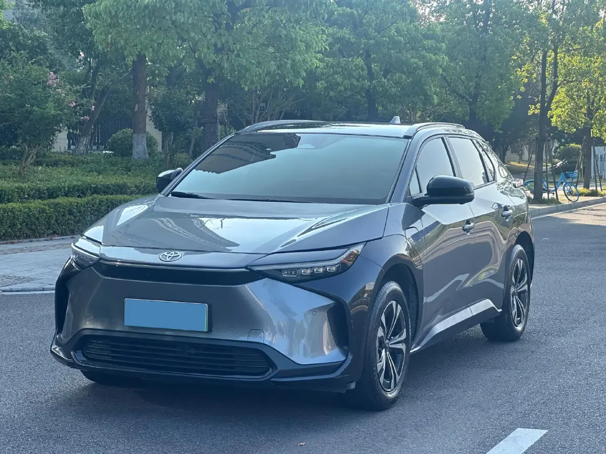 2022 Toyota bZ4X BEV 66.7KWH