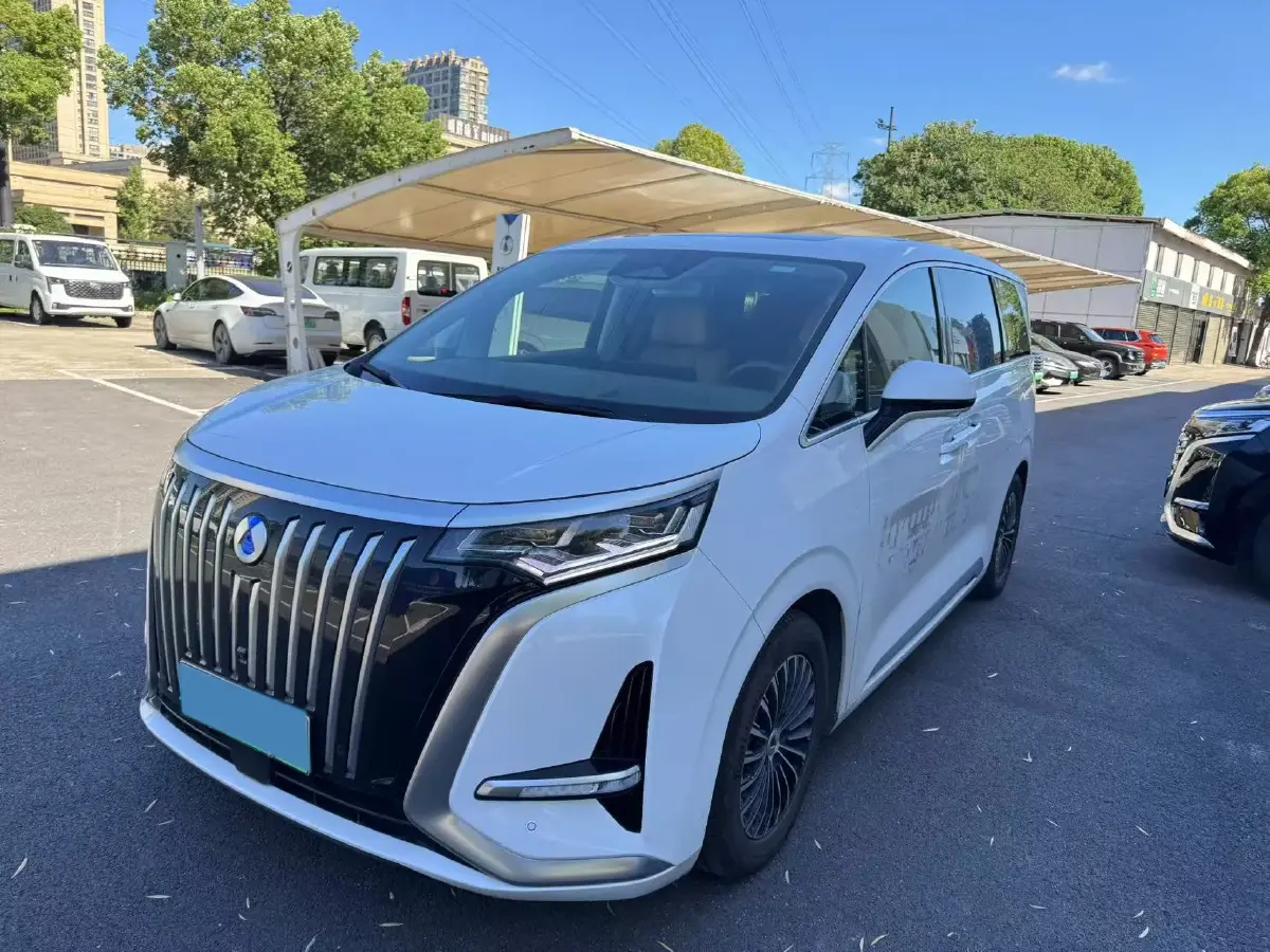 2022 Denza D9 BEV 103.36KWH