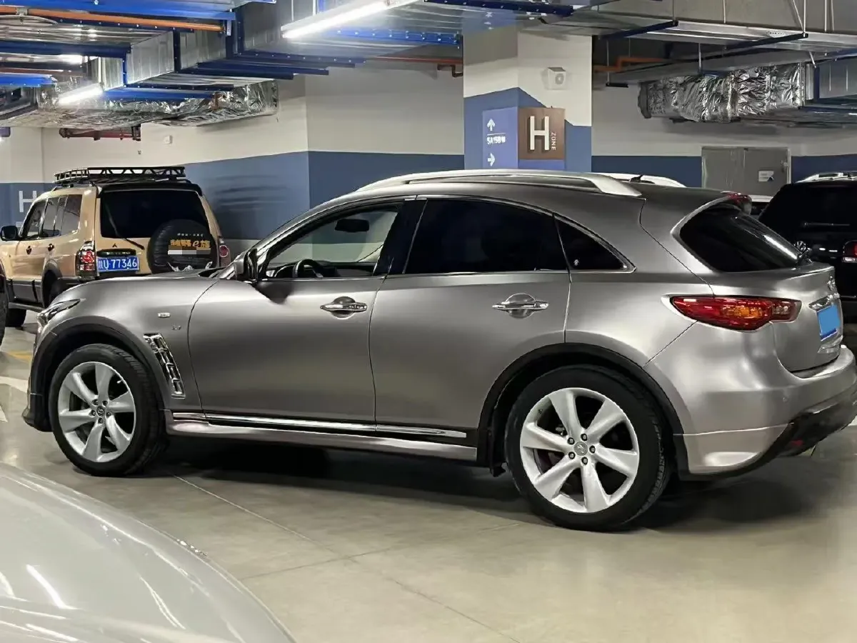 2011 Infiniti FX 3.5L 332HP V6 7AT,autocango,china used car exporter,china ev exporter,chinese used car exporter,chinese used ev exporter