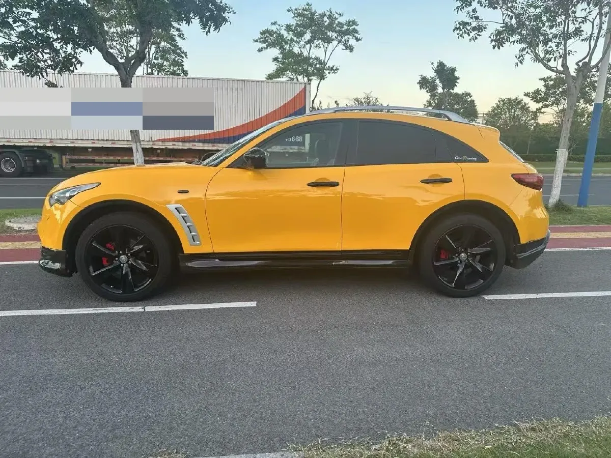 2010 Infiniti FX 3.5L 332HP V6 7AT,autocango,china used car exporter,china ev exporter,chinese used car exporter,chinese used ev exporter