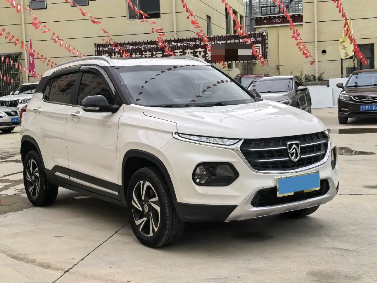 2017 BaoJun 510 1.5L 112HP L4 6MT,autocango,china used car exporter,china ev exporter,chinese used car exporter,chinese used ev exporter