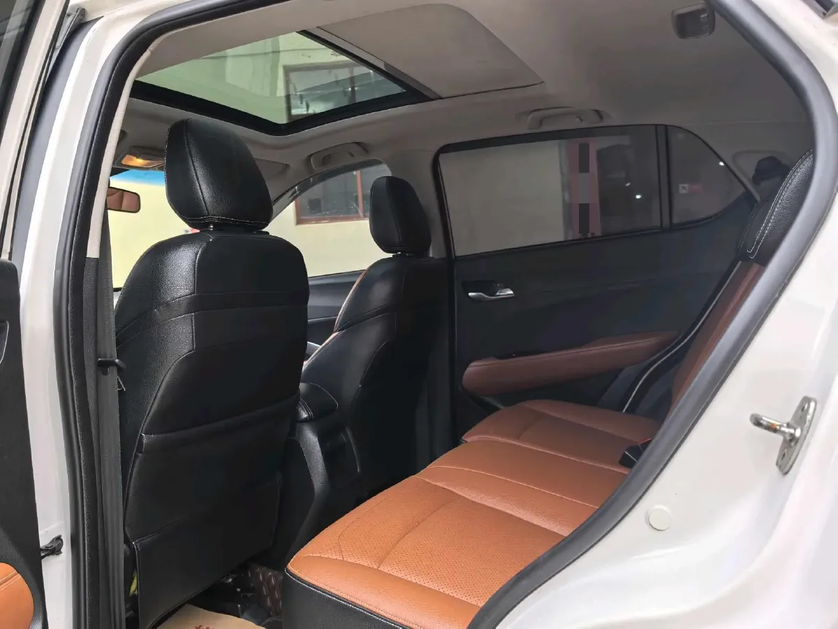 2017 BaoJun 510 1.5L 112HP L4 6MT,autocango,china used car exporter,china ev exporter,chinese used car exporter,chinese used ev exporter