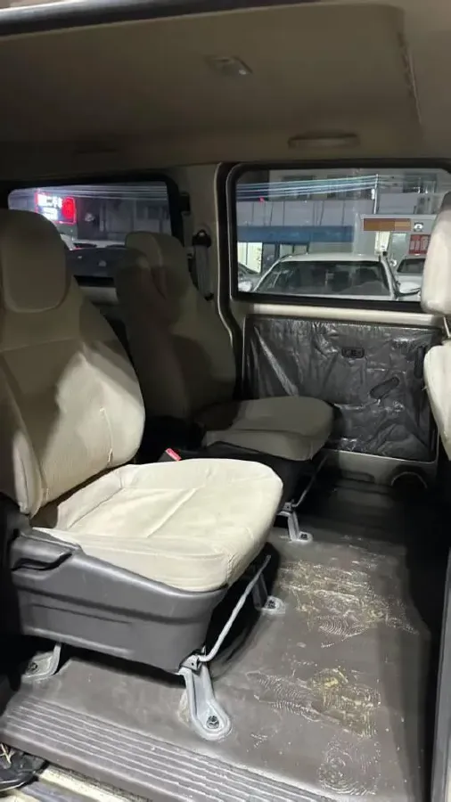 2018 WuLing ZhiGuang V 1.2L 82HP L4 5MT,autocango,china used car exporter,china ev exporter,chinese used car exporter,chinese used ev exporter