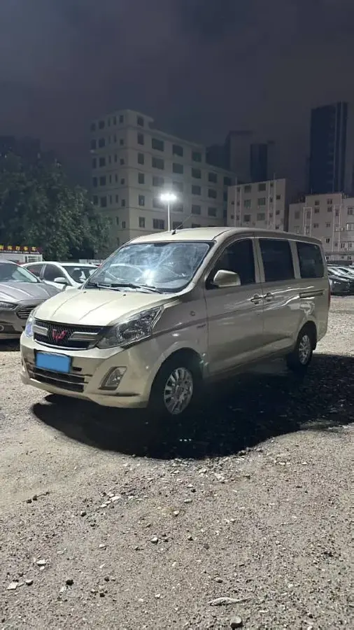 2018 WuLing ZhiGuang V 1.2L 82HP L4 5MT