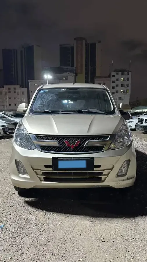 2018 WuLing ZhiGuang V 1.2L 82HP L4 5MT,autocango,china used car exporter,china ev exporter,chinese used car exporter,chinese used ev exporter