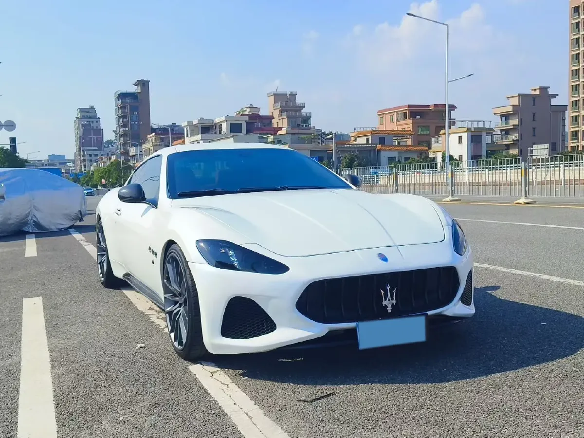 2007 Maserati GranTurismo 4.2L 405HP V8 6AT,autocango,china used car exporter,china ev exporter,chinese used car exporter,chinese used ev exporter