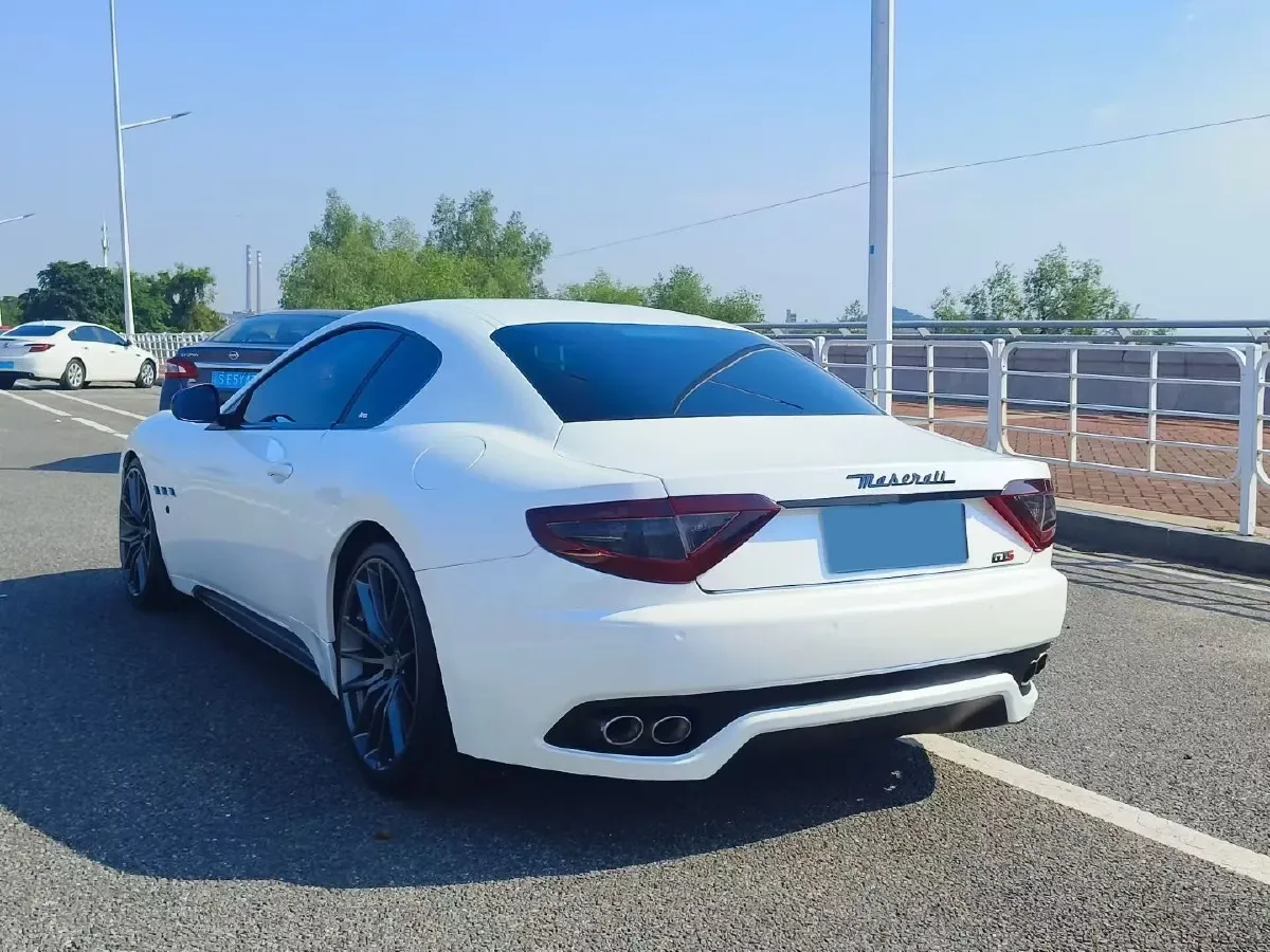 2007 Maserati GranTurismo 4.2L 405HP V8 6AT,autocango,china used car exporter,china ev exporter,chinese used car exporter,chinese used ev exporter