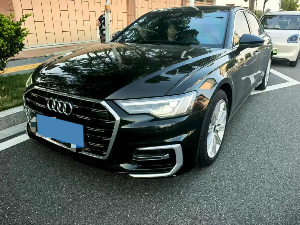 2023 Audi A6L 2.0T 245HP L4 7DCT