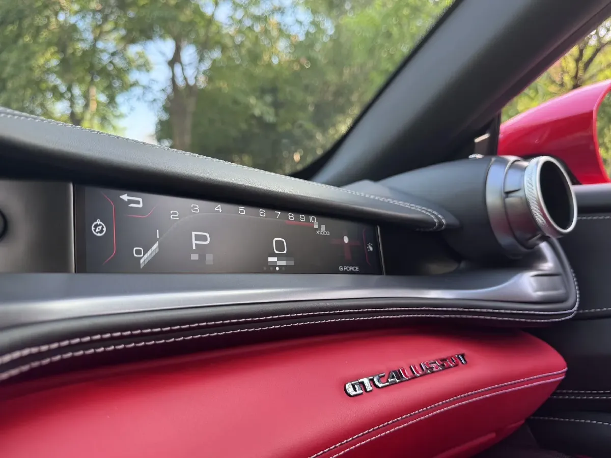 2017 Ferrari GTC4 Lusso 3.9T 609HP V8 7DCT,autocango,china used car exporter,china ev exporter,chinese used car exporter,chinese used ev exporter