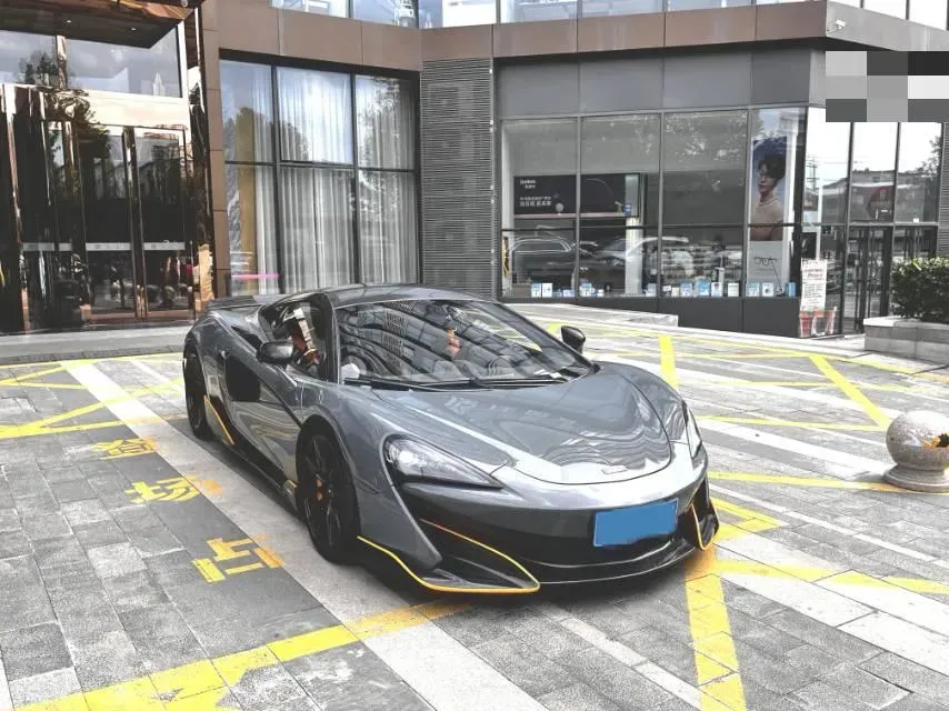 2018 McLaren 600LT 3.8T 600HP V8 7DCT,autocango,china used car exporter,china ev exporter,chinese used car exporter,chinese used ev exporter